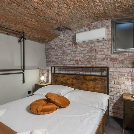 Underground Loft Апартаменты Флоренция